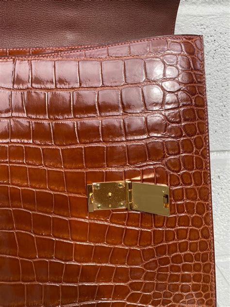 sac a depeche hermes crocodile|Hermes Depeche .